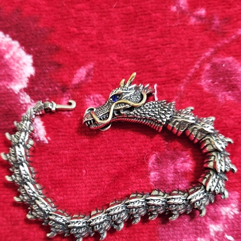Silver Chinese Dragon Bracelet - Picture 6 of 7